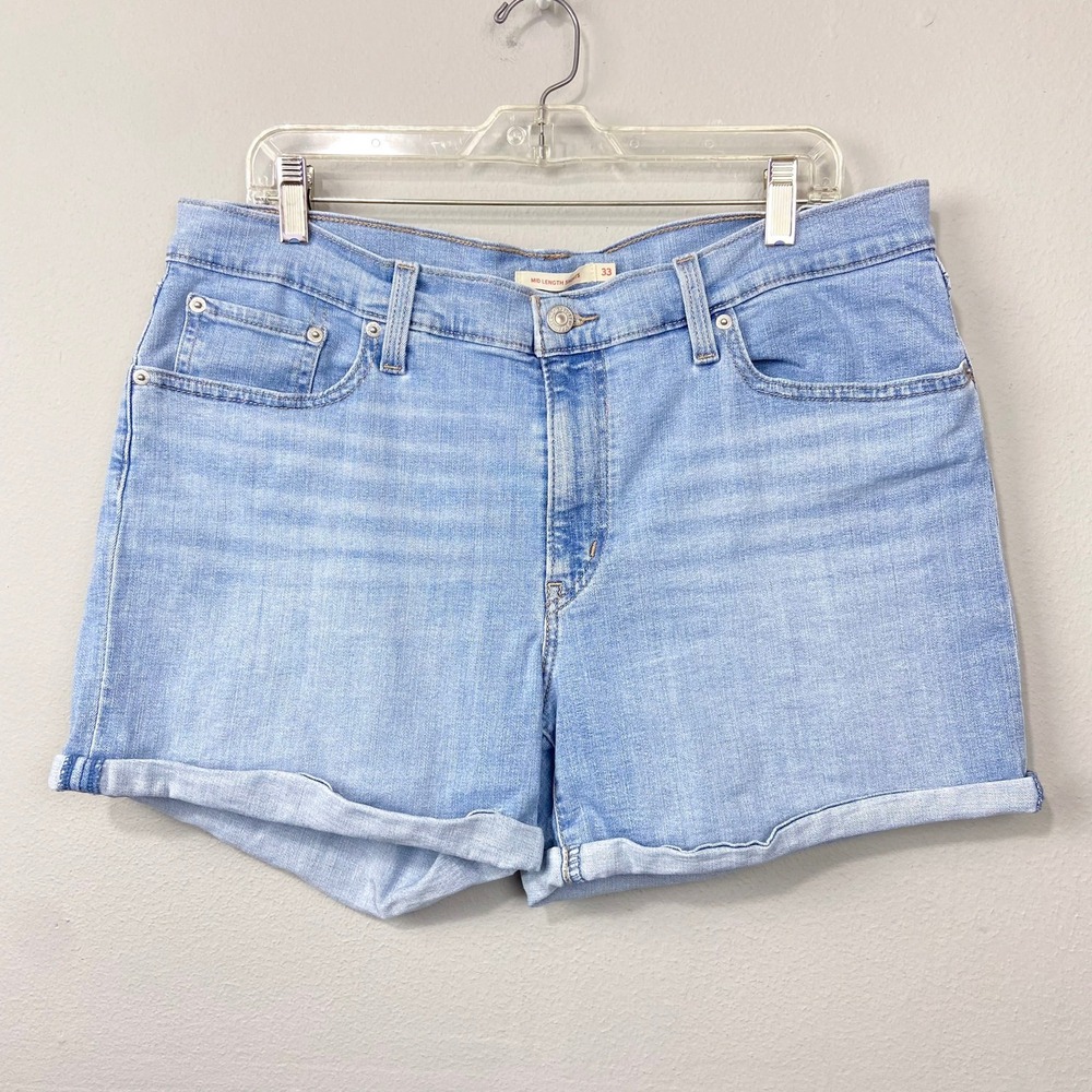 Levis Mid Length Shorts Size 33 Light Wash Denim Mid Rise Raw Hem Casual Cutoffs